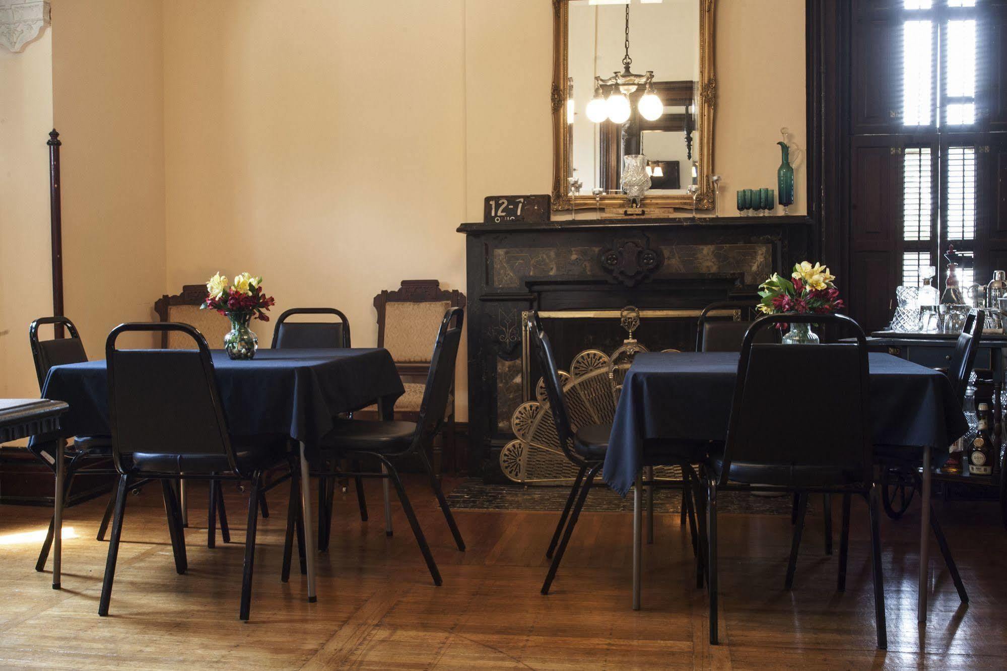 The Mitchell House Bed And Breakfast Circleville エクステリア 写真
